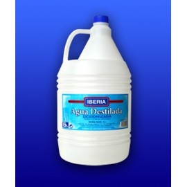 (4 u.) AGUA DESTILADA